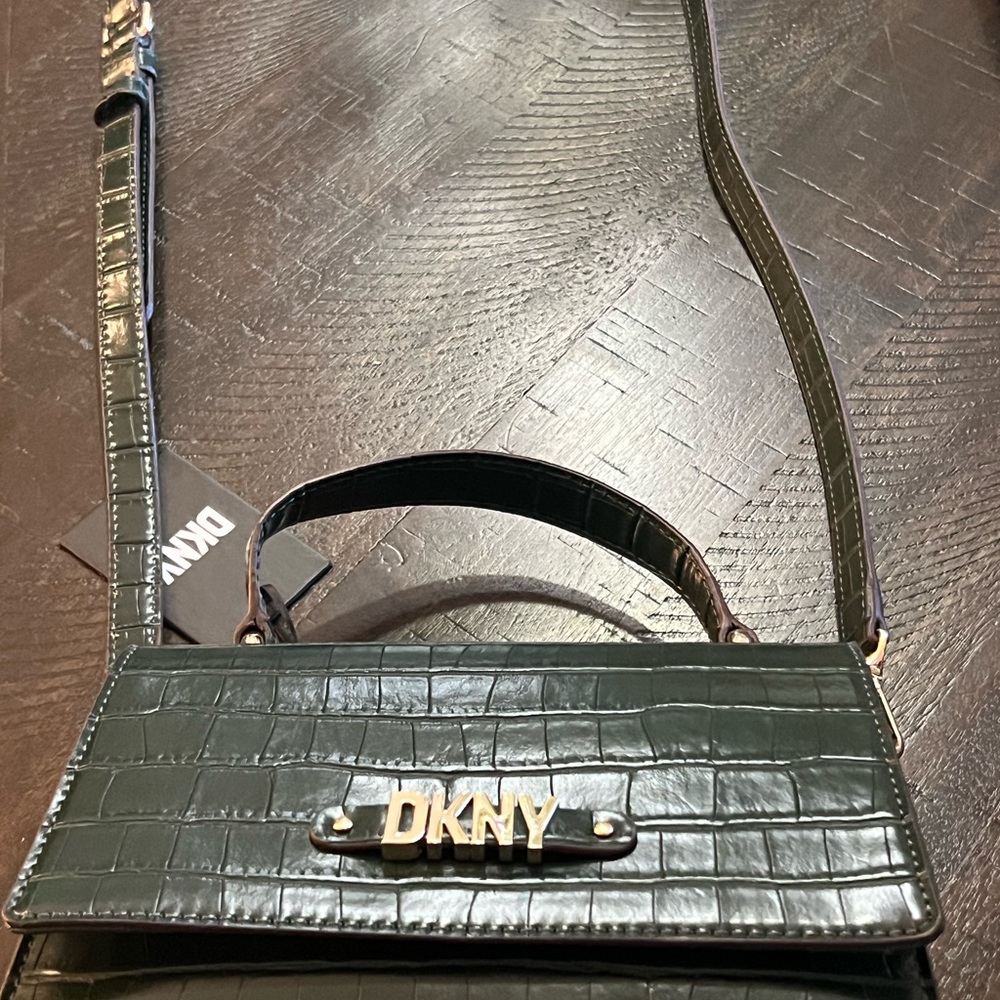 DKNY. Alison cross body